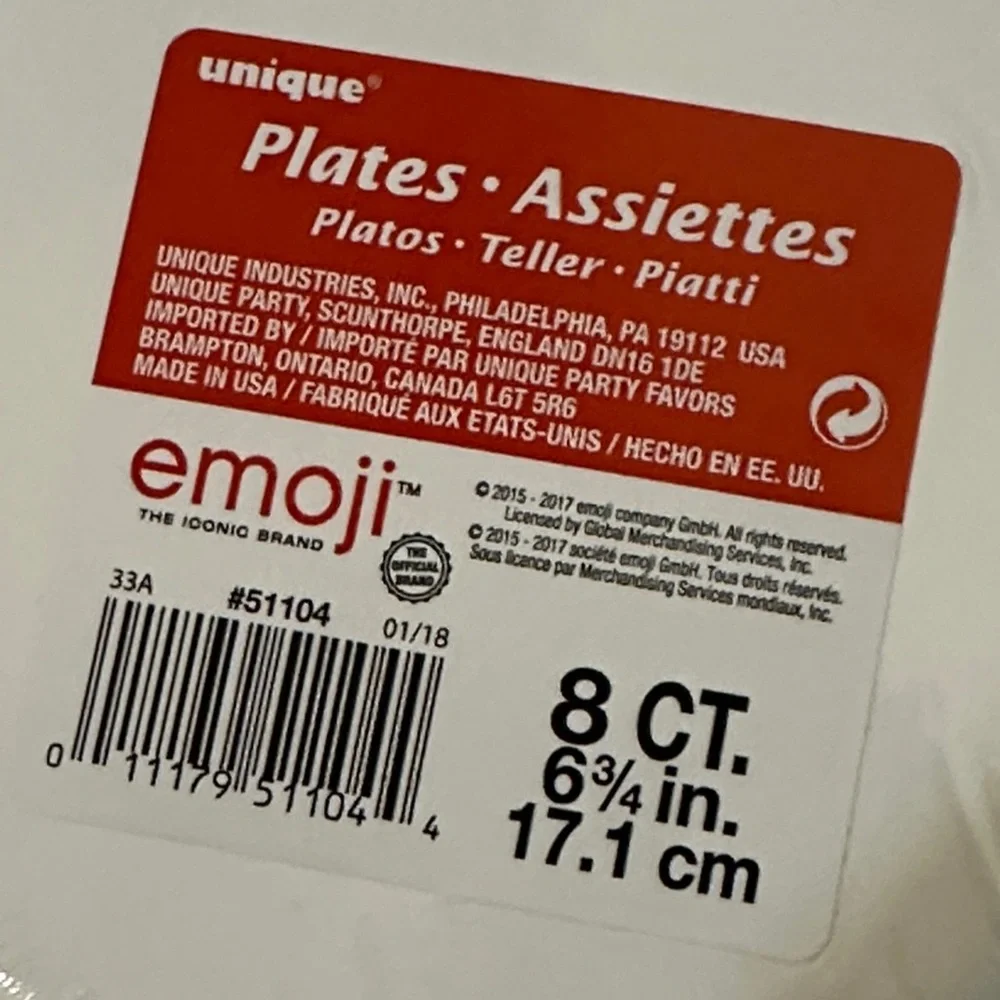 Emoji Party Supplies Set Multicolor 32 Small Plates 4 Plastic Cups Assorted Size